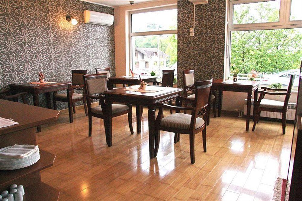Hotel Villa Harmony - Free Parking Szarajevó Kültér fotó
