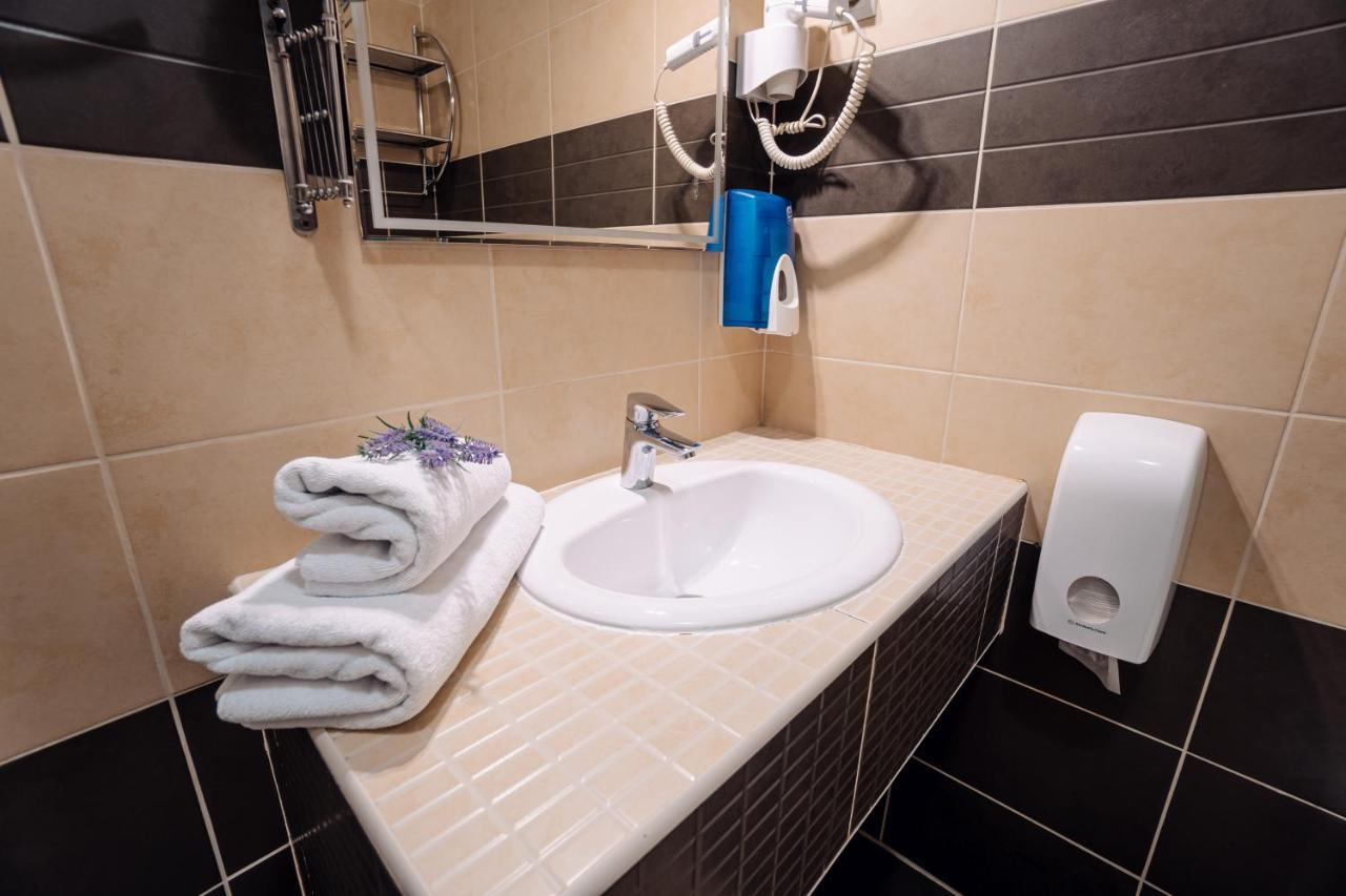 Hotel Villa Harmony - Free Parking Szarajevó Kültér fotó