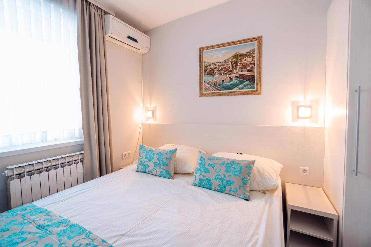 Hotel Villa Harmony - Free Parking Szarajevó Kültér fotó