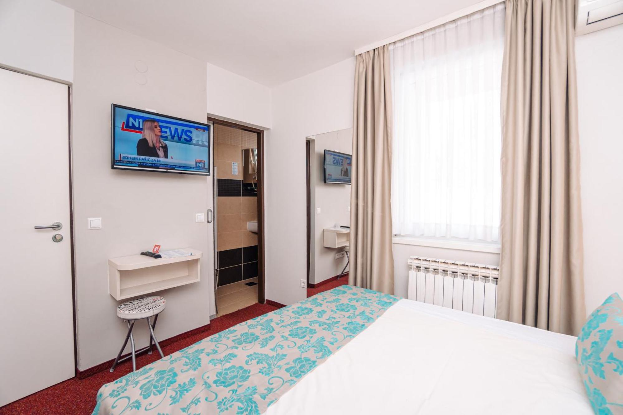 Hotel Villa Harmony - Free Parking Szarajevó Szoba fotó