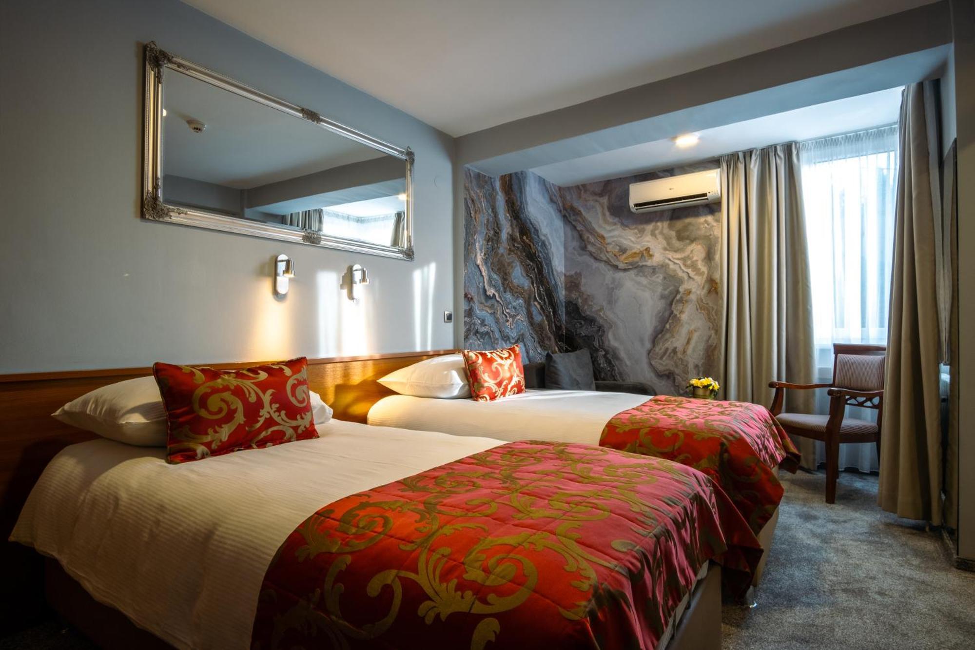 Hotel Villa Harmony - Free Parking Szarajevó Kültér fotó