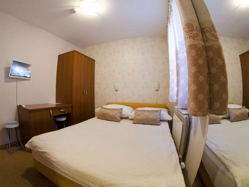 Hotel Villa Harmony - Free Parking Szarajevó Kültér fotó
