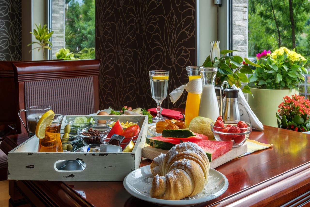 Hotel Villa Harmony - Free Parking Szarajevó Kültér fotó
