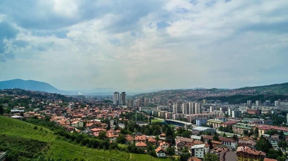 Hotel Villa Harmony - Free Parking Szarajevó Kültér fotó